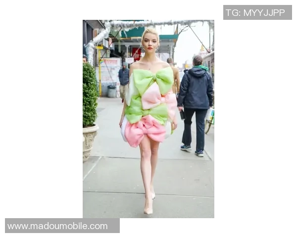 麻豆精品传媒-麻豆精品传媒，探索时尚与文化的交融之美-麻豆精品传媒